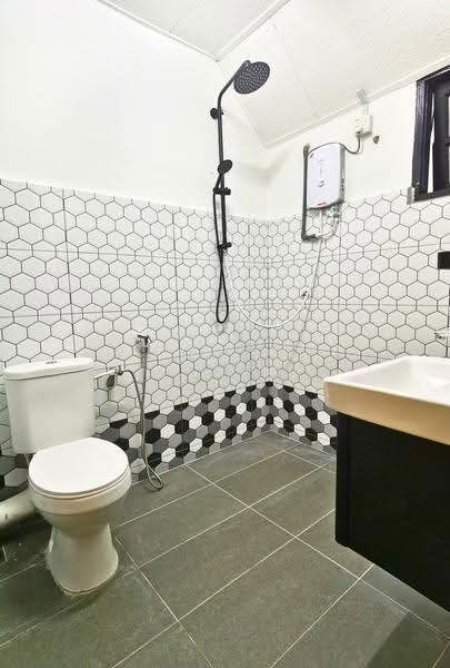 Rumah Teres 2.5-Tingkat untuk Disewa di Fair Park (Ipoh) - Sum Wai Kin - Bathroom - PropertyGuru.com.my