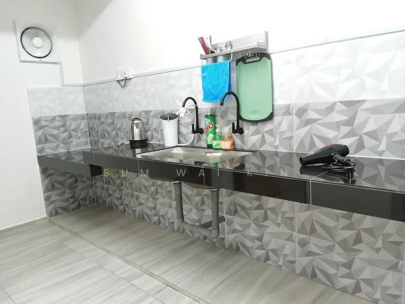 Rumah Teres 2.5-Tingkat untuk Disewa di Fair Park (Ipoh) - Sum Wai Kin - Kitchen - PropertyGuru.com.my