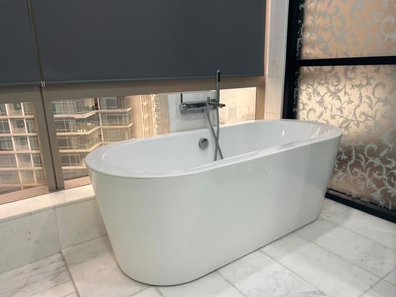 Kediaman Servis untuk Dijual di Banyan Tree Signatures - Dexter Teo - Bathroom - PropertyGuru.com.my