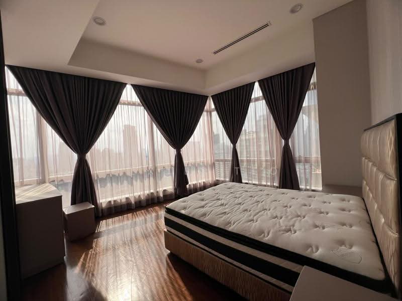 Kediaman Servis untuk Dijual di Banyan Tree Signatures - Dexter Teo - Bedroom - PropertyGuru.com.my