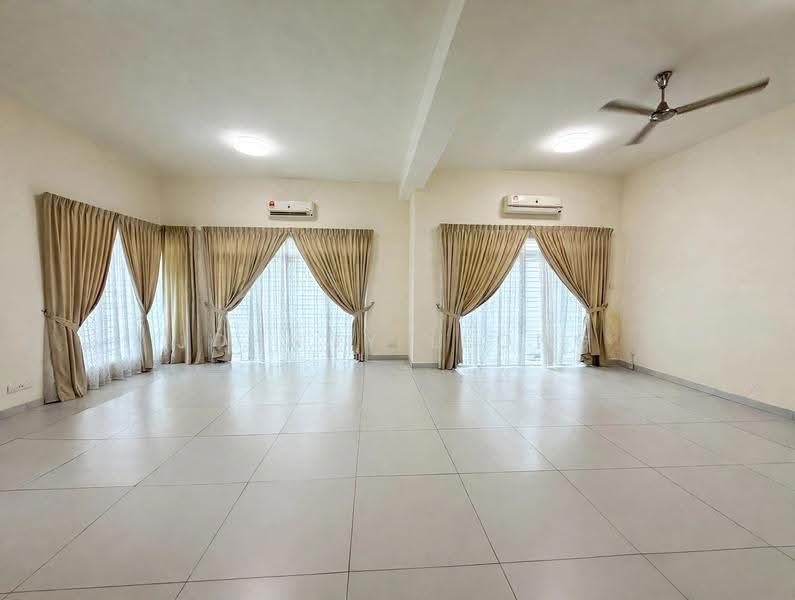 Rumah Berkembar untuk Dijual di Kajang 2 (Kajang) - Johnny Leong - Living Room - PropertyGuru.com.my
