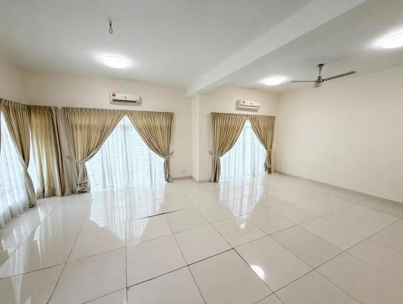 Rumah Berkembar untuk Dijual di Kajang 2 (Kajang) - Johnny Leong - Living Room - PropertyGuru.com.my