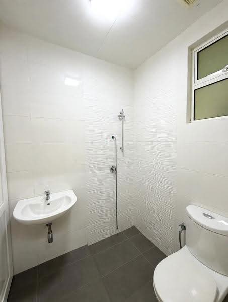 Rumah Berkembar untuk Dijual di Kajang 2 (Kajang) - Johnny Leong - Bathroom - PropertyGuru.com.my