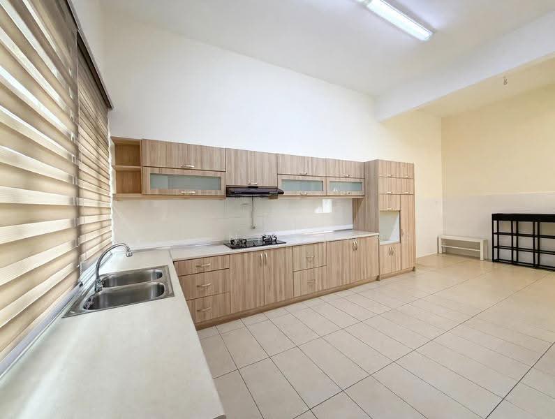 Rumah Berkembar untuk Dijual di Kajang 2 (Kajang) - Johnny Leong - Kitchen - PropertyGuru.com.my