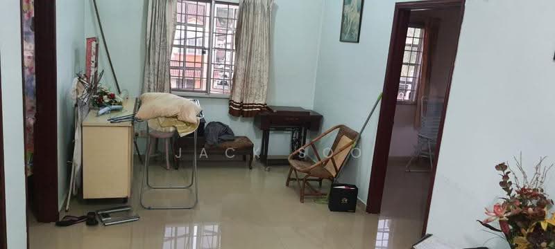 2-storey Terraced House for Sale in Taman Puncak Jalil (Seri Kembangan) - Jack Soo - Living Room - PropertyGuru.com.my