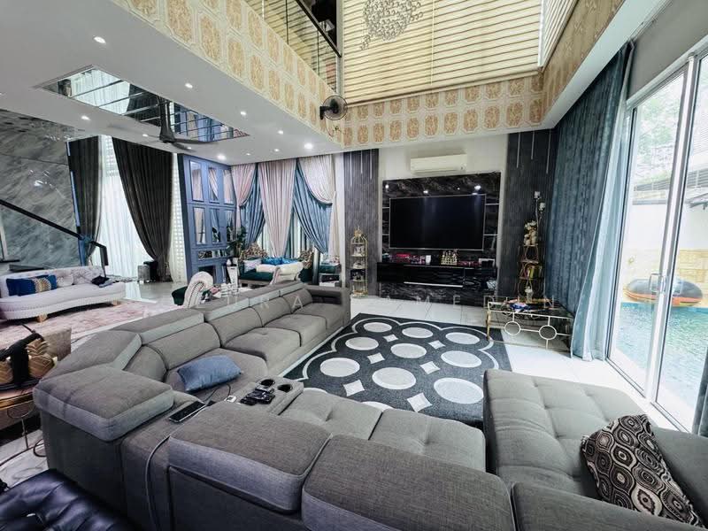 Bungalow House for Sale in Denai Alam (Shah Alam) - Adzura Zamedin - Living Room - PropertyGuru.com.my