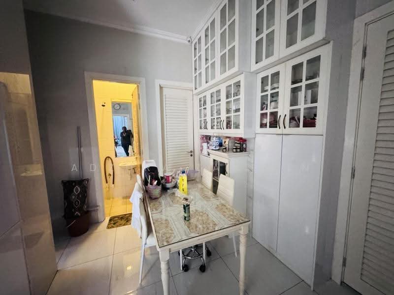 Bungalow House for Sale in Denai Alam (Shah Alam) - Adzura Zamedin - Dining Room - PropertyGuru.com.my