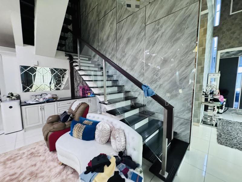 Bungalow House for Sale in Denai Alam (Shah Alam) - Adzura Zamedin - Living Room - PropertyGuru.com.my