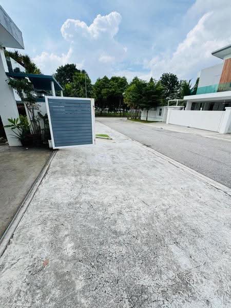 Bungalow House for Sale in Denai Alam (Shah Alam) - Adzura Zamedin - Exterior - PropertyGuru.com.my