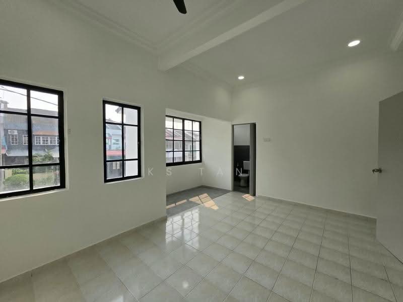 2-storey Terraced House for Sale in Taman Skudai Baru (Skudai) - KS Tan - PropertyGuru.com.my