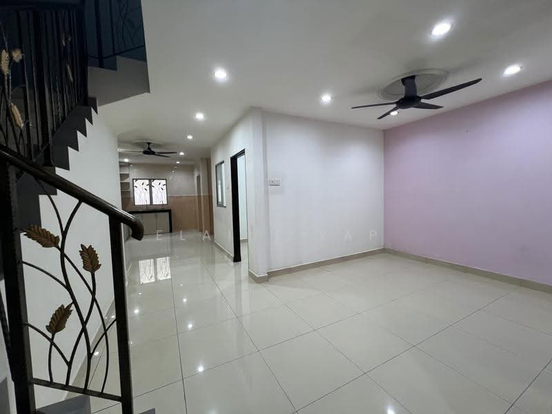 Rumah Teres 2-Tingkat untuk Disewa di Setia Alam (Selangor) - Elaine Yap - PropertyGuru.com.my