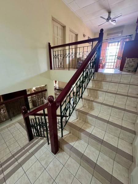 Rumah Teres 2-Tingkat untuk Dijual di Bukit Jelutong (Shah Alam) - Wan Azlan Ahmad - Interior - PropertyGuru.com.my