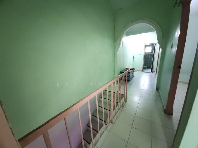 Rumah Teres 2-Tingkat untuk Disewa di Rawang (Selangor) - Lau Ia Ein - Corridor - PropertyGuru.com.my