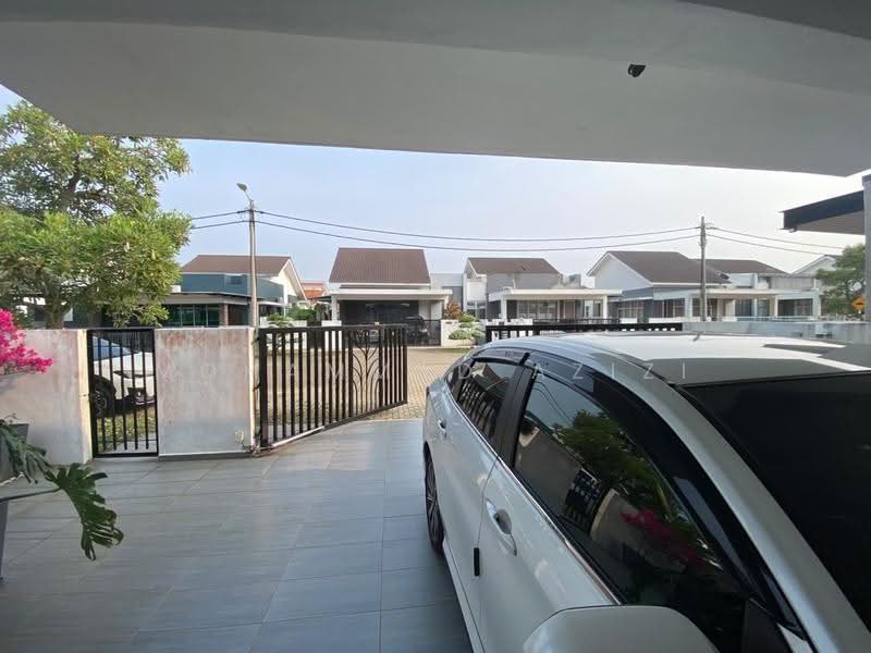 Rumah Berkembar untuk Dijual di Kotasas (Kuantan) - Mohammad Azizi - PropertyGuru.com.my