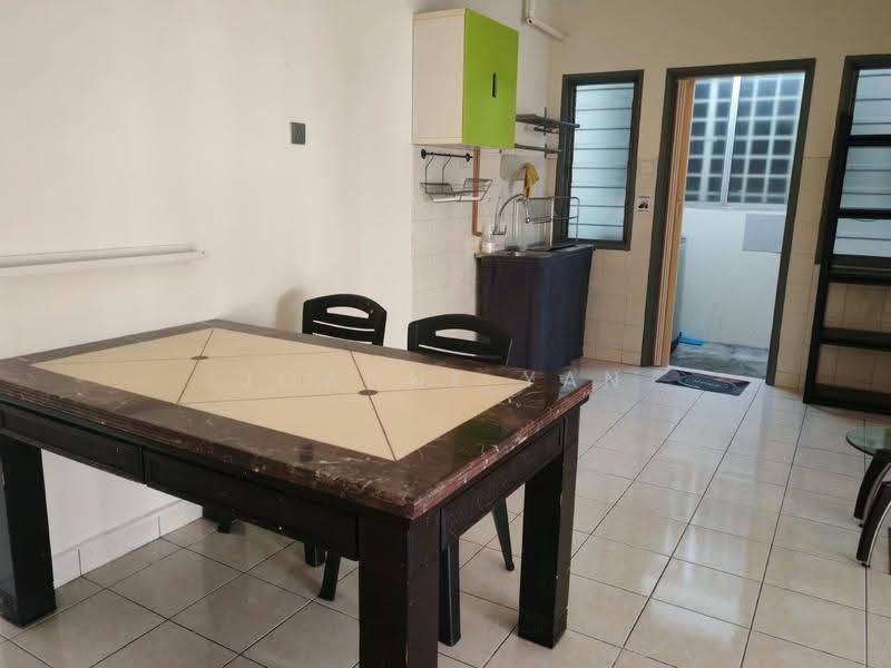 Pangsapuri untuk Disewa di Pangsapuri Jati Selatan - Joanne Yan - Dining Room - PropertyGuru.com.my