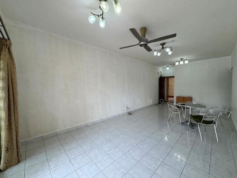 Condominium for Sale at Vista Amani - EMA ALLANG - Living Room - PropertyGuru.com.my