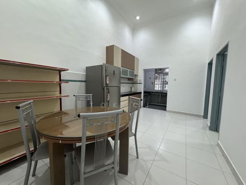 1-storey Terraced House for Rent in senai (Senai) - Tok CJ - Kitchen - PropertyGuru.com.my
