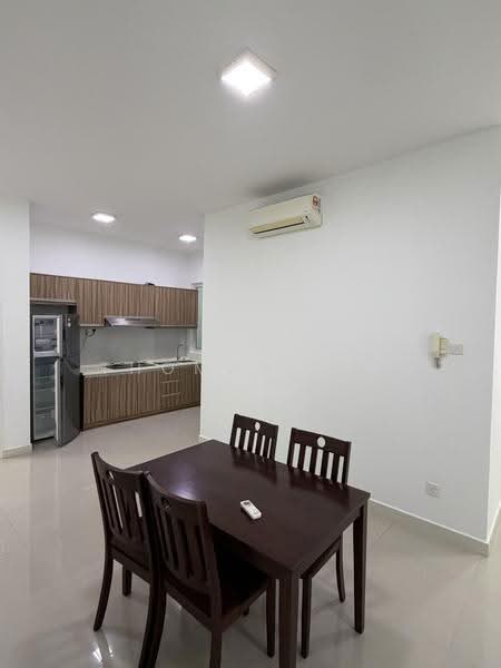 Condominium for Rent at Scenaria @ North Kiara Hills - Thomas Yap - Dining Room - PropertyGuru.com.my