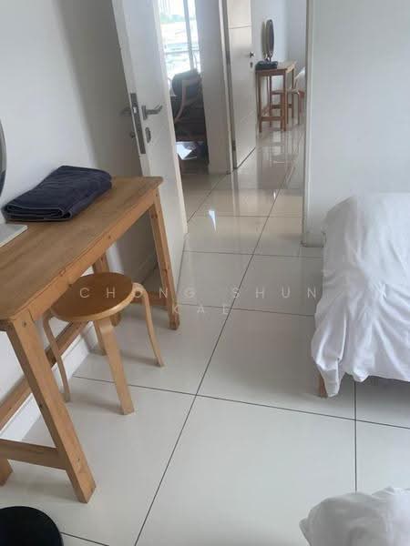 Kediaman Servis untuk Dijual di Skypod Residence - Chong Shun Kae - Bedroom - PropertyGuru.com.my