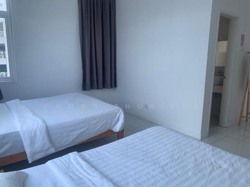 Kediaman Servis untuk Dijual di Skypod Residence - Chong Shun Kae - Bedroom - PropertyGuru.com.my