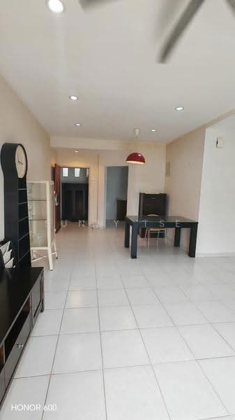 Kondominium untuk Dijual di Palm Palladium Condominium - Sunny Tse - Living Room - PropertyGuru.com.my
