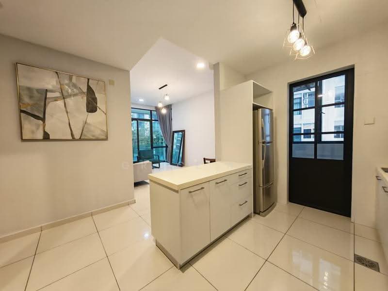 Service Residence for Sale at Wave @ Marina Cove - Grace Ng - Kitchen - PropertyGuru.com.my