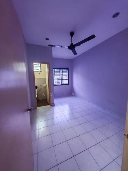 2-storey Terraced House for Sale in Taman Sierra Perdana (Masai) - KS Tan - Bathroom - PropertyGuru.com.my