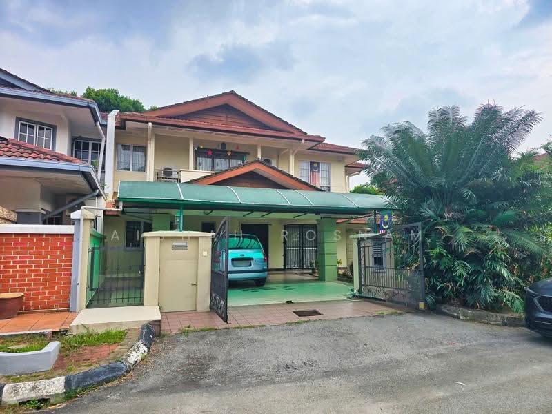Semi-Detached House for Sale in Taman Setia 2 (Balakong) - Aishah Rosnam - Exterior - PropertyGuru.com.my