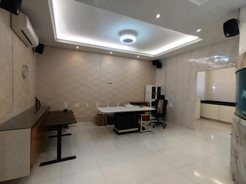 Rumah Berkembar untuk Dijual di Bandar Mahkota Cheras (Cheras) - Shirley Sea - Study - PropertyGuru.com.my
