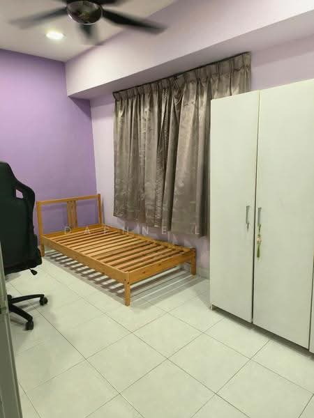 Kediaman Servis untuk Dijual di Main Place Residence - Daphne Loh - Bedroom - PropertyGuru.com.my