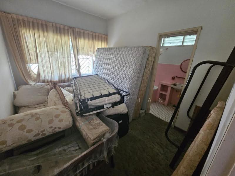 Rumah Banglo untuk Dijual di Ampang Jaya (Ampang) - Eddie Chan - Bedroom - PropertyGuru.com.my