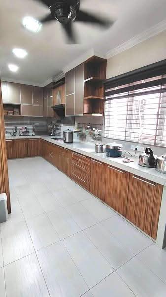 Rumah Teres untuk Dijual di Laman Rimbunan (Kepong) - Kelven Tan - Kitchen - PropertyGuru.com.my