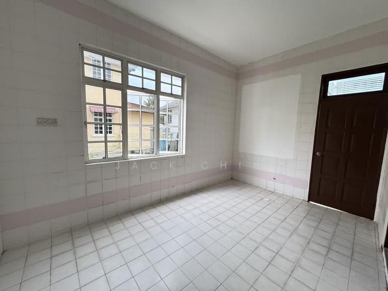Bungalow House for Sale in Taman Bukit Jed (Seremban) - Jack Chin - Interior - PropertyGuru.com.my