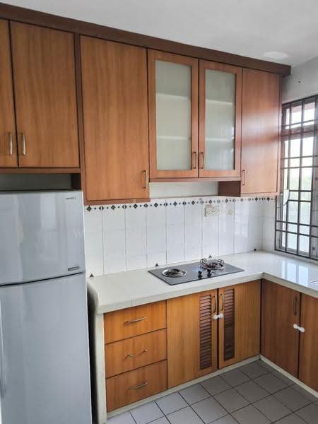 Kondominium untuk Disewa di Azuria Condominium - Weng Sern - Kitchen - PropertyGuru.com.my