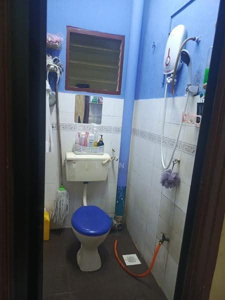 1-storey Terraced House for Sale in Simpang Ampat (Penang) - Yilin . - Bathroom - PropertyGuru.com.my