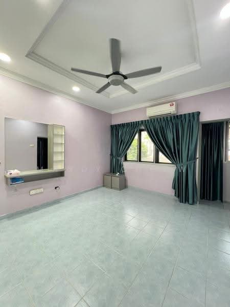 Rumah Teres 2-Tingkat untuk Dijual di Taman Bukit Idaman (Selayang) - Mandy Cheow - Bedroom - PropertyGuru.com.my