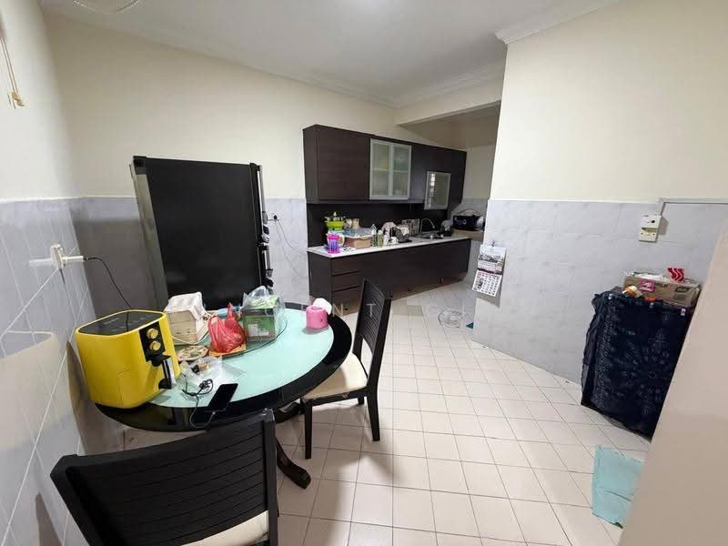 Rumah Teres 2-Tingkat untuk Dijual di Bandar Baru Permas Jaya (Permas Jaya) - Vincent Gian - Kitchen - PropertyGuru.com.my