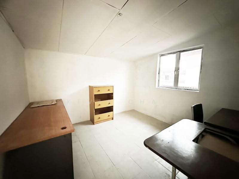 Semi-Detached House for Sale in Teluk Intan (Perak) - Kevin Chai - Study Room - PropertyGuru.com.my