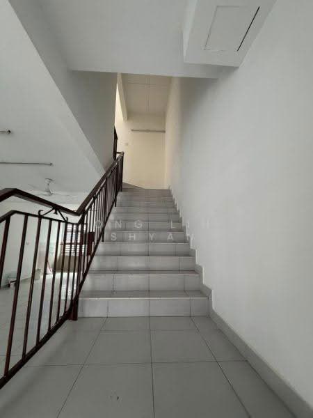 2-storey Terraced House for Sale in Taman Scientex Senai (Senai) - Ong Lih Shyan - Corridor - PropertyGuru.com.my