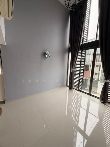 Kediaman Servis untuk Disewa di Centrio Pantai Hillpark - Hannah Han - Living Room - PropertyGuru.com.my