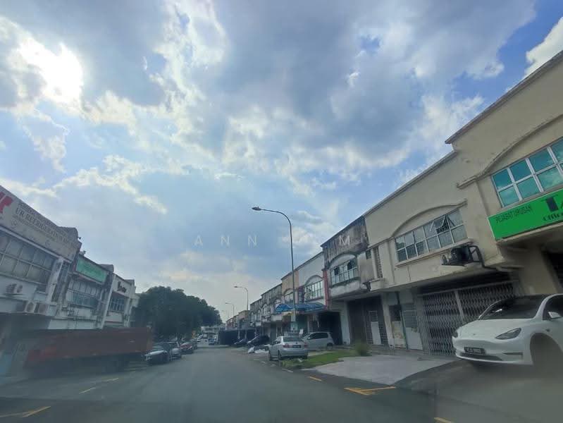 Shop / Office for Sale in Jalan Klang Lama (Old Klang Road) (Kuala Lumpur) - Ann Lim - PropertyGuru.com.my