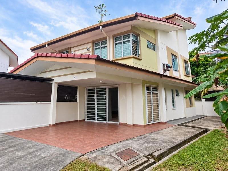Rumah Kluster untuk Dijual di Kampung Nong Chik (Johor Bahru) - Ariff Azmi - PropertyGuru.com.my