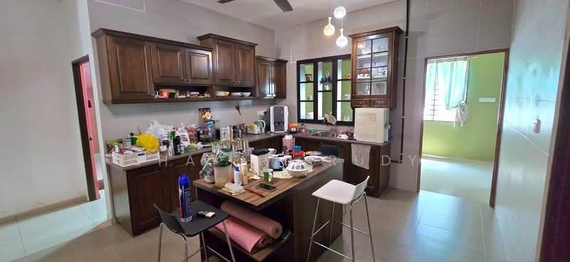 1-storey Terraced House for Sale in Taman Laman Suria (Mantin) - Shaiful Rudy - Kitchen - PropertyGuru.com.my