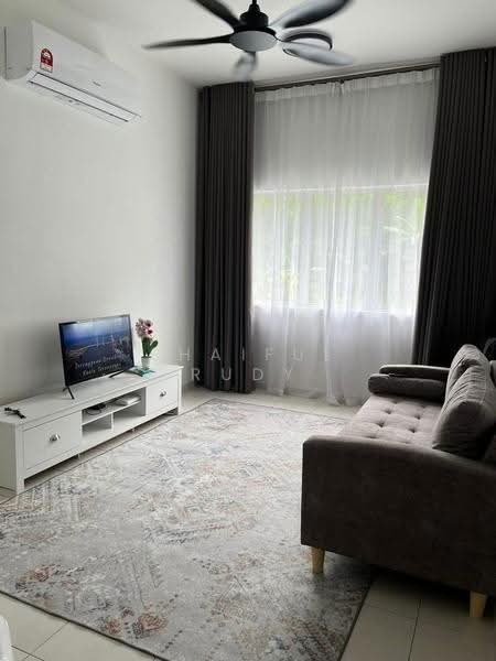 Rumah Bandar untuk Dijual di Kajang (Selangor) - Shaiful Rudy - Living Room - PropertyGuru.com.my