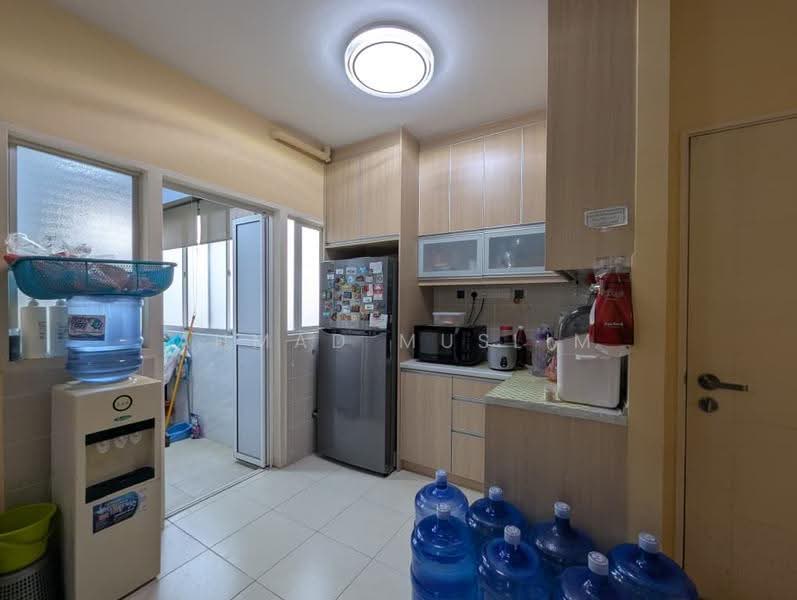 Apartment for Sale at De Bayu - Ahmad Muslim - Kitchen - PropertyGuru.com.my