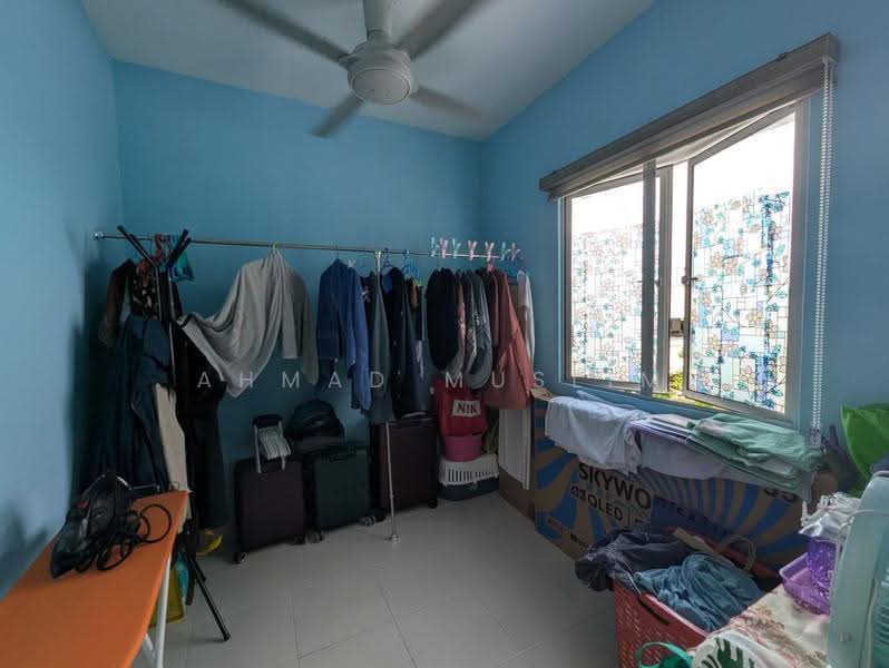Apartment for Sale at De Bayu - Ahmad Muslim - Bedroom - PropertyGuru.com.my