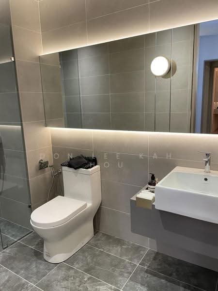 Kondominium untuk Dijual di Asa Residence - Don Lee Kah Hou - Bathroom - PropertyGuru.com.my