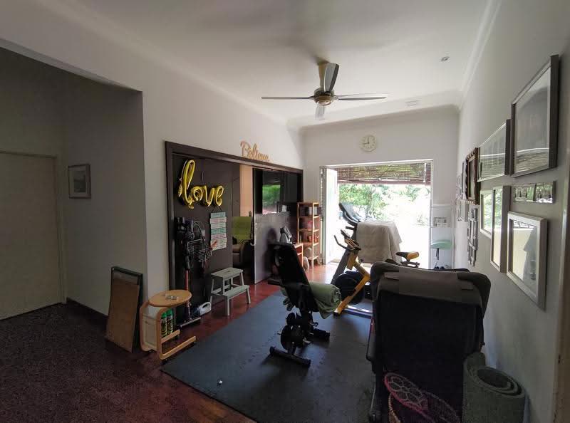 Rumah Teres untuk Dijual di Kota Kemuning (Shah Alam) - J J - PropertyGuru.com.my