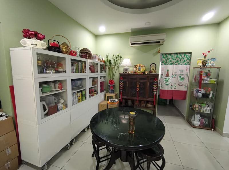 Rumah Teres untuk Dijual di Kota Kemuning (Shah Alam) - J J - PropertyGuru.com.my