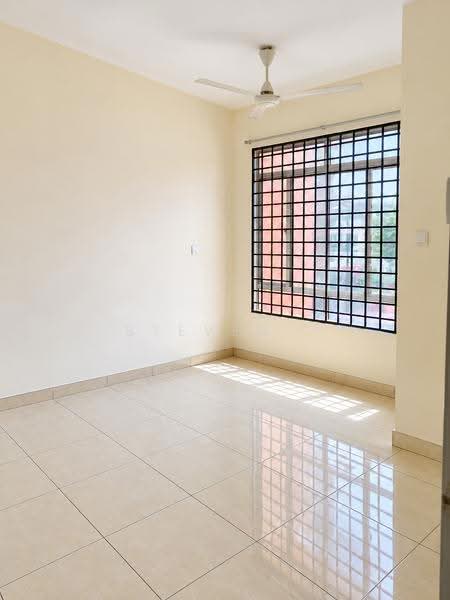 Pangsapuri untuk Dijual di Sky Garden Residences - Steven . - Interior - PropertyGuru.com.my